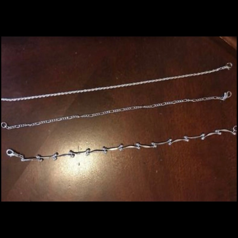 ASSORTED ANKLETS